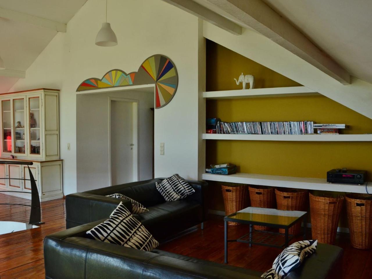 Gorgeous Holiday Home In Stoumont With Garden Eksteriør billede