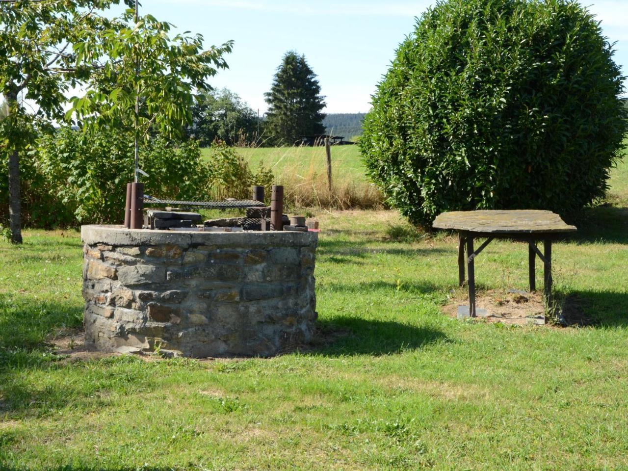 Gorgeous Holiday Home In Stoumont With Garden Eksteriør billede